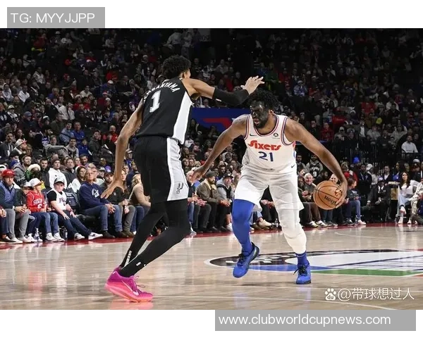 文班亚马法国队首秀狂砍27分震撼意大利吸引众多NBA球探关注